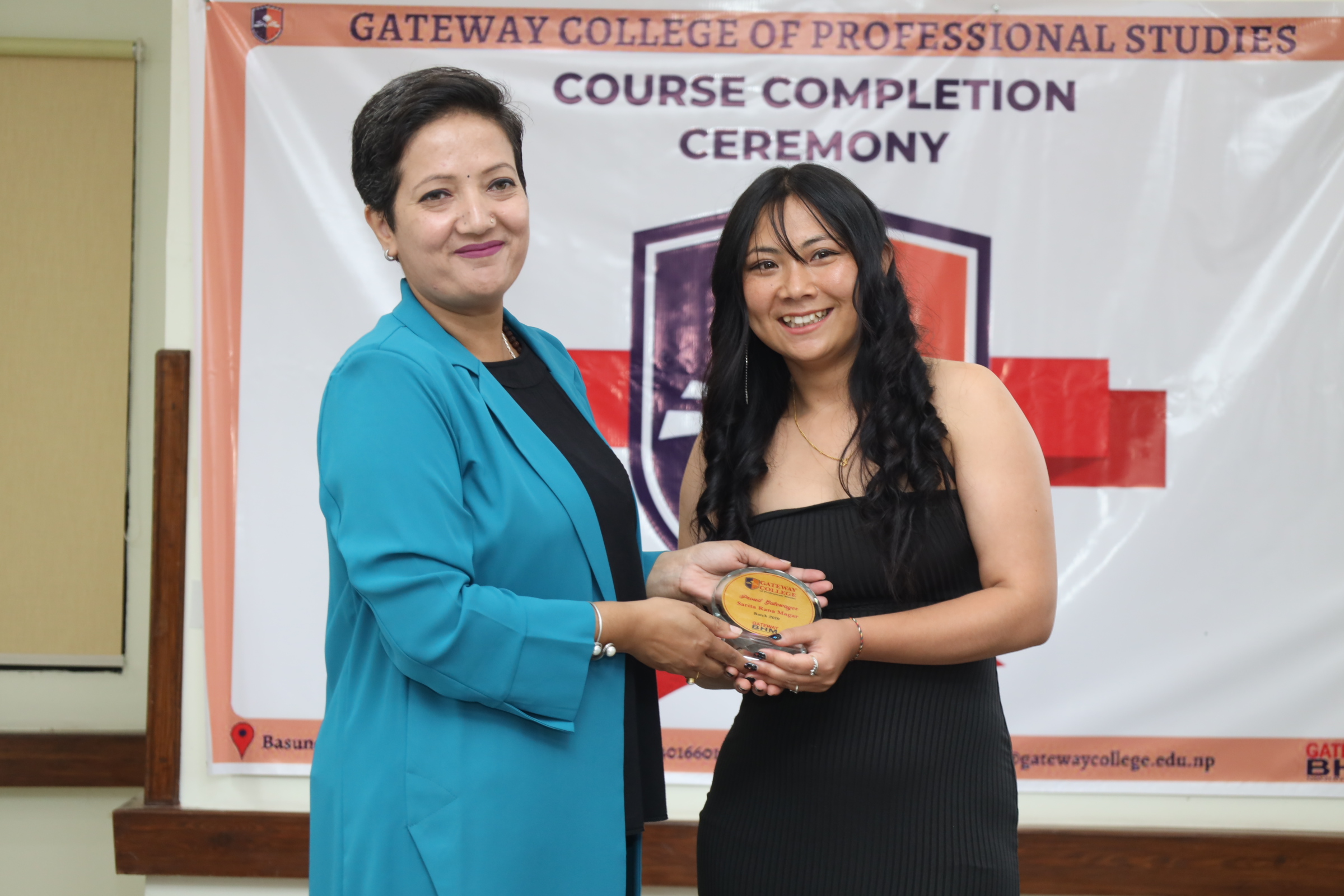 Token of Proud Gatewayer for Batch 2019 at Course Completion Ceremony