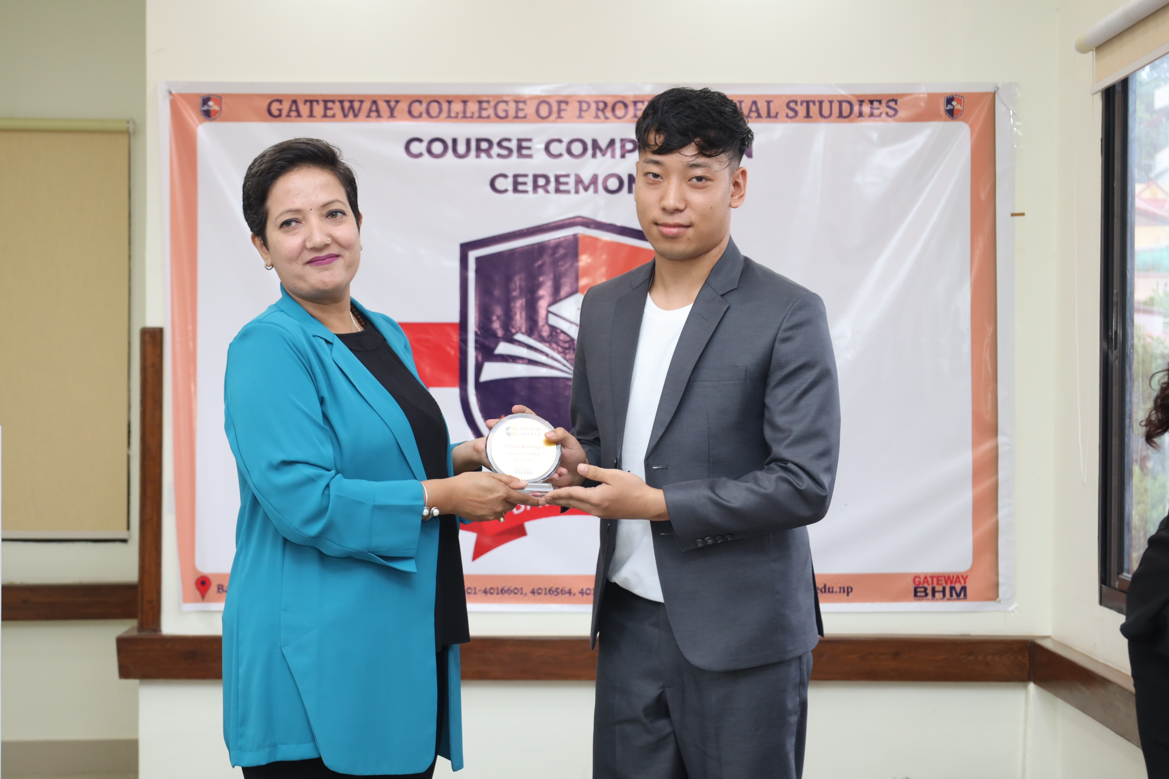 Token of Proud Gatewayer for Batch 2019 at Course Completion Ceremony