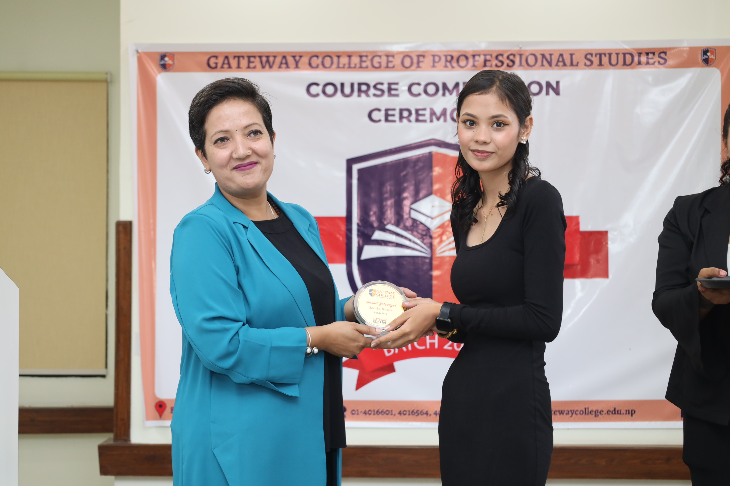 Token of Proud Gatewayer for Batch 2019 at Course Completion Ceremony